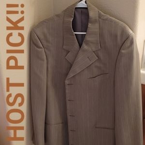 HP🥳 Men's 2 piece pinstriped suit 👔